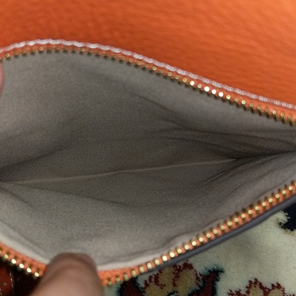 G.I.L.I crossbody bag - Picture 6 of 9